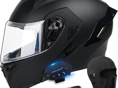 1553 - XL Bluetooth Motorcycle Helmet w/Dual Visor