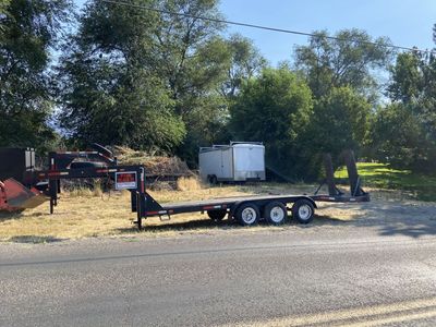2006 Gooseneck 5th wheel HD Equipment trailer