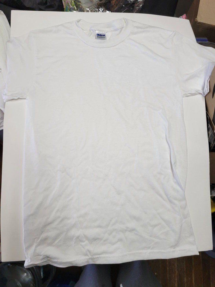 T-shirt Gildan (3) sz S mens  $5