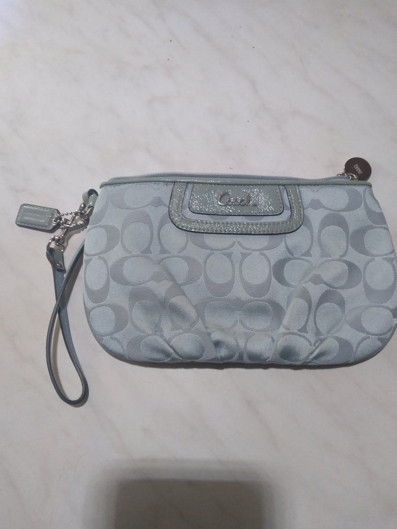 Coach Signature C Canvas & Patent Leather Wristlet Light Blue Y2K Style