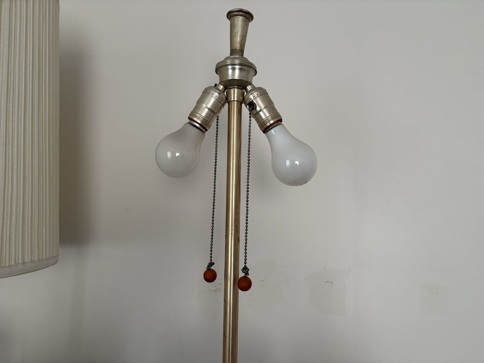 Main image 3
