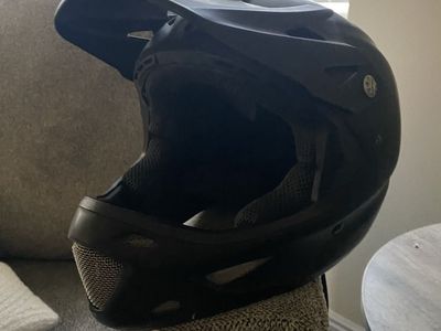 Specialized Dissident Comp Full-Face BMX Racing Helmet - ASTM F1952 Certified, Size SMALL (54-55cm /21.26”-21.65”)