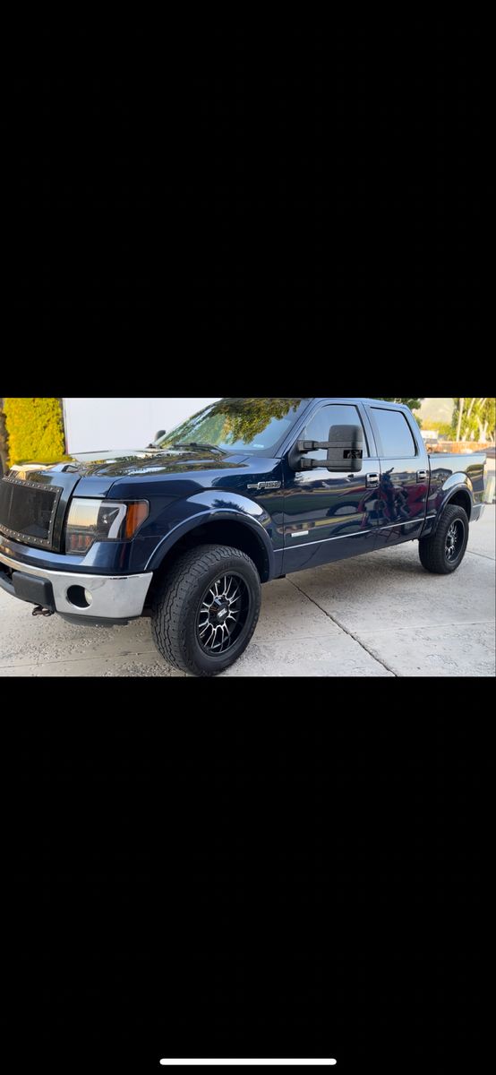 2012 FORD F150 Lariat