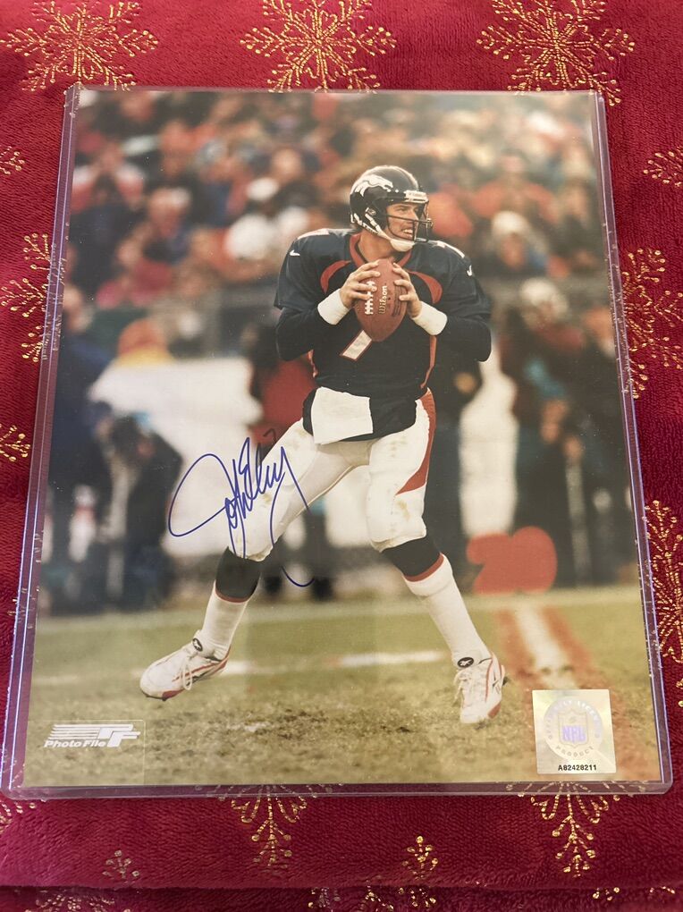 John Elway Autograph Denver Broncos 8x10 Auto COA