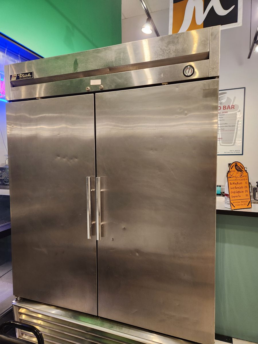 TRUE Double Door Fridge