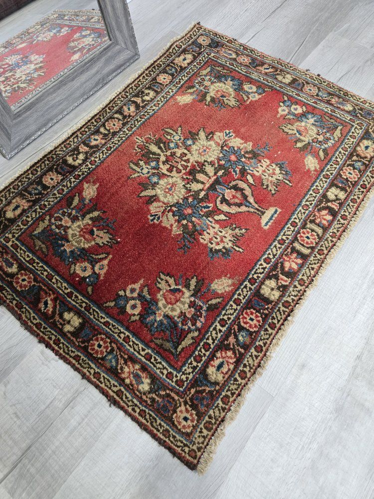 Main image 7