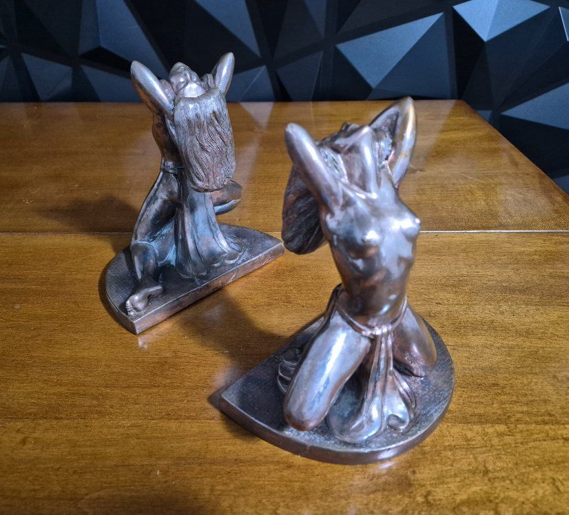 Pair of Vintage Cast Brass Figural Nude Art Deco BookendsVintage Bronze-Tone Figural Bookends Kneeling Woman Art Deco Style