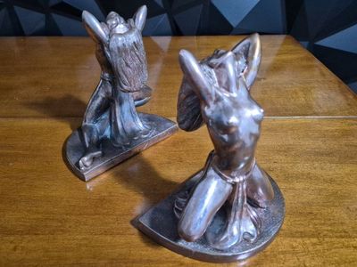Pair of Vintage Cast Brass Figural Nude Art Deco BookendsVintage Bronze-Tone Figural Bookends Kneeling Woman Art Deco Style