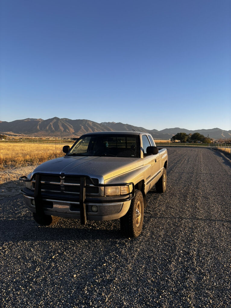 2001 DODGE RAM 1500 SLT