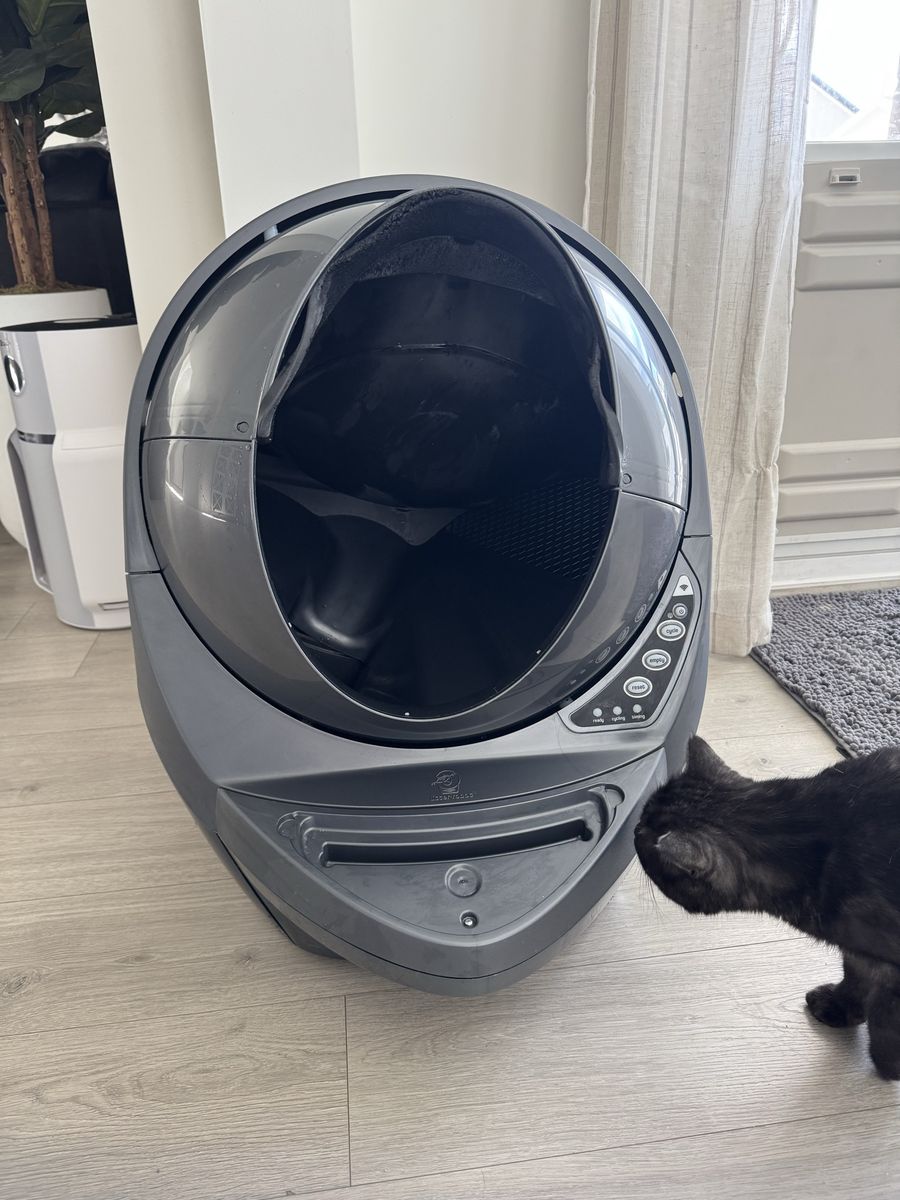 Litter-Robot 4 – Self-Cleaning Litter Box