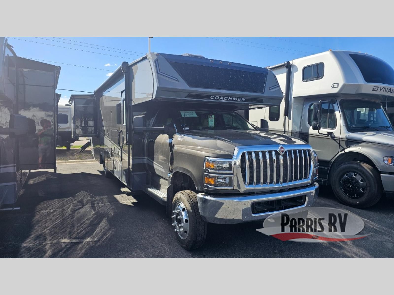 New 2026 Coachmen RV Entourage 340BH