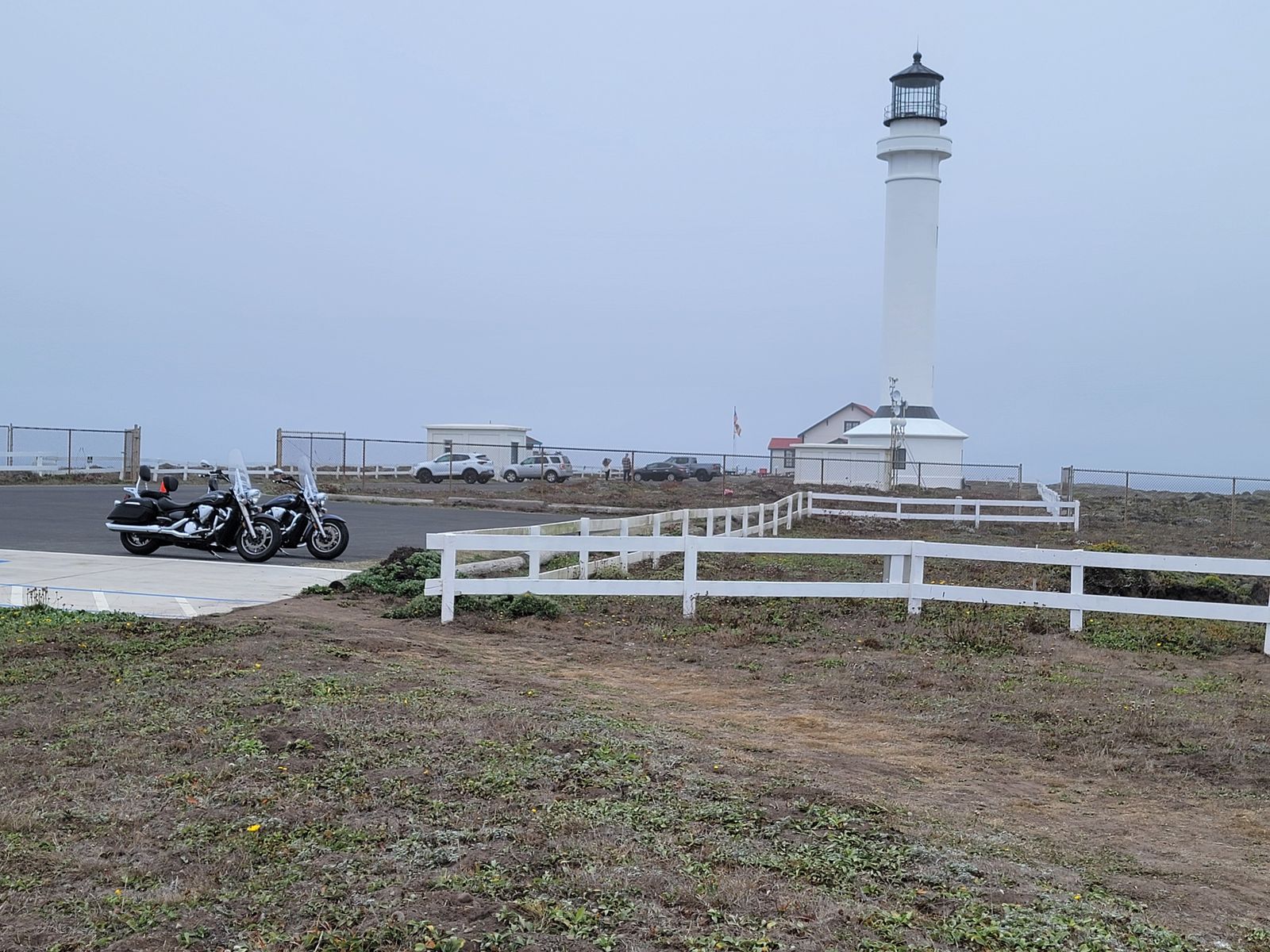 Main image 2