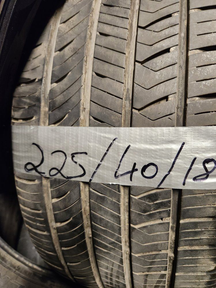 225/40r18 suredrive as