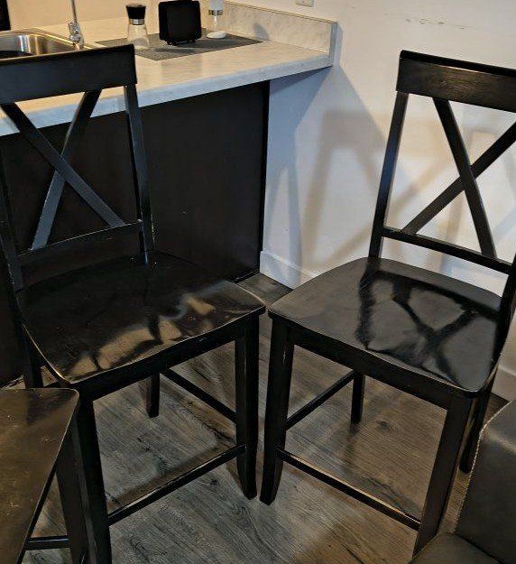 Set of 3 Black Wooden Bar Stools, X-Back Kitchen Counter Height Chairs