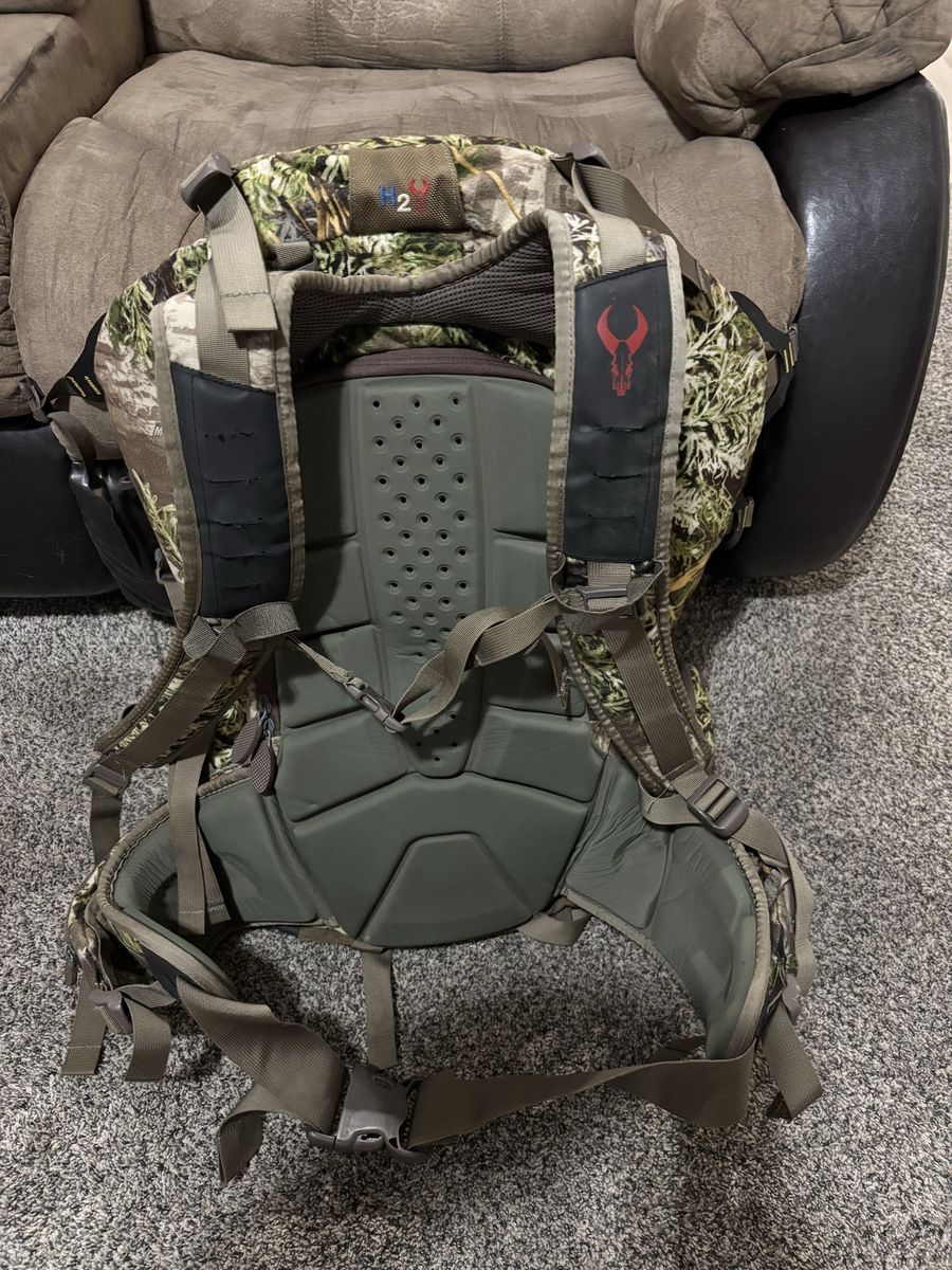 Badlands 2200 backpack