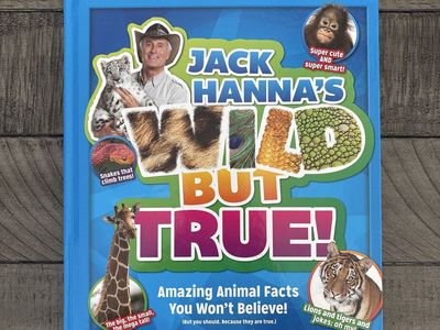 Jack Hanna's Wild But True! Amazing Animal Facts Kids Book