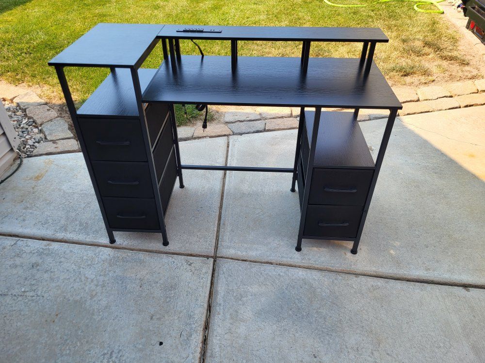 5 Drawer Computer Desk w/LED Lights 
**Power Outlet & USB Ports **