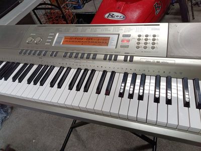 Casino WK-200 Piano Nice Keys Great Condition!