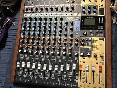 Tascam model 16 mixer