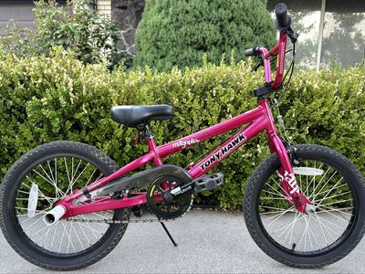18” Tony Hawk bike excellent condition