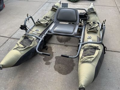 Fishing Pontoon kick boat