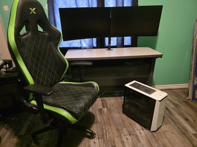 Dual Monitor Desk Setup - Gaming PC, Desk, Dual Monitors, and Green Gaming Chair