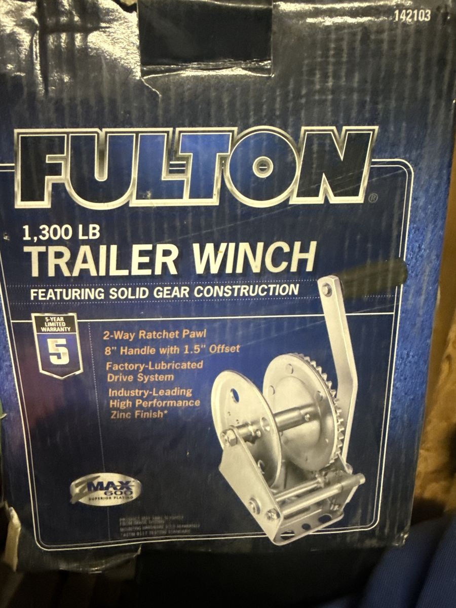 Fulton 1,300 lb Trailer Winch with 2-Way Ratchet Pawl and Zinc Finish