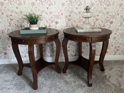 End tables/ side tables/ night stands/ coffee table