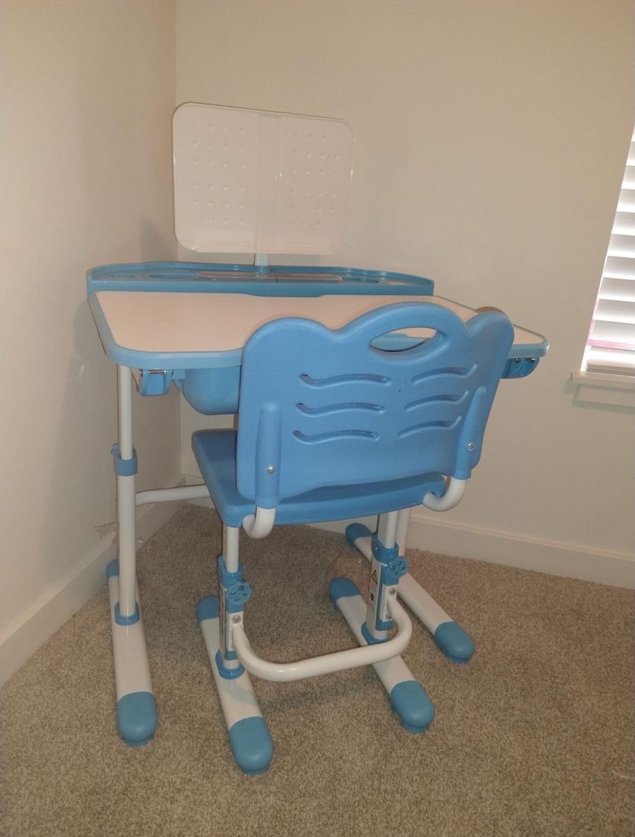 Drawing table