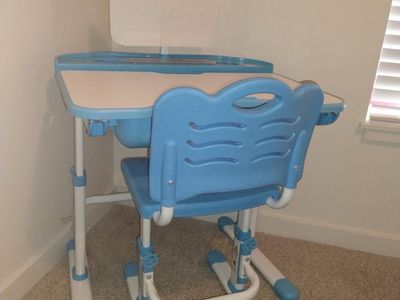 Drawing table