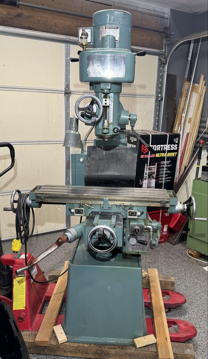 Small Milling Machine - Taiwan - Free Delivery - Sharp/Kao Fong KF-VO-A2F - 7x30 1HP - 120V power - 1200 lb