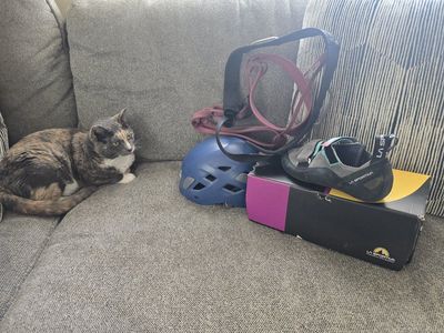 womens rock climbing gear