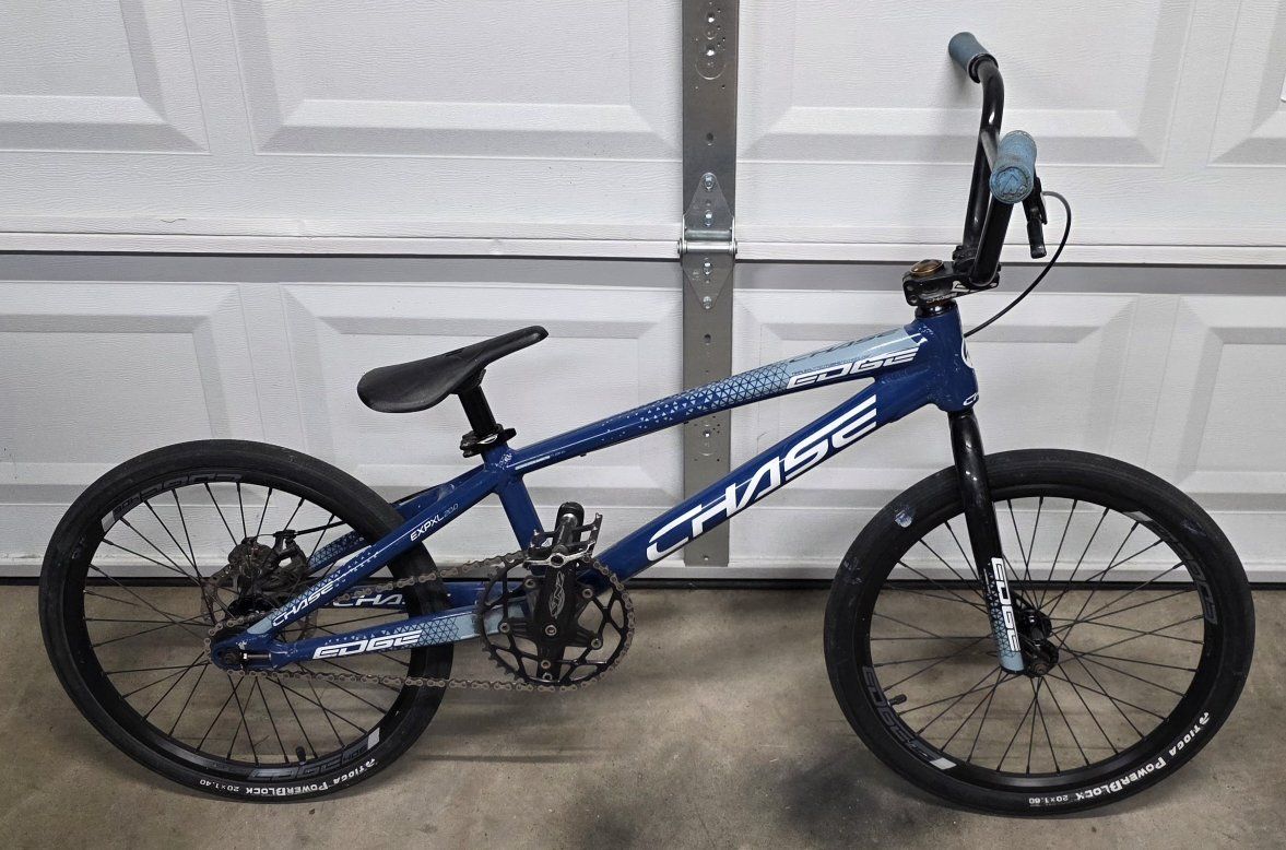 Chase Expert XL bmx bike