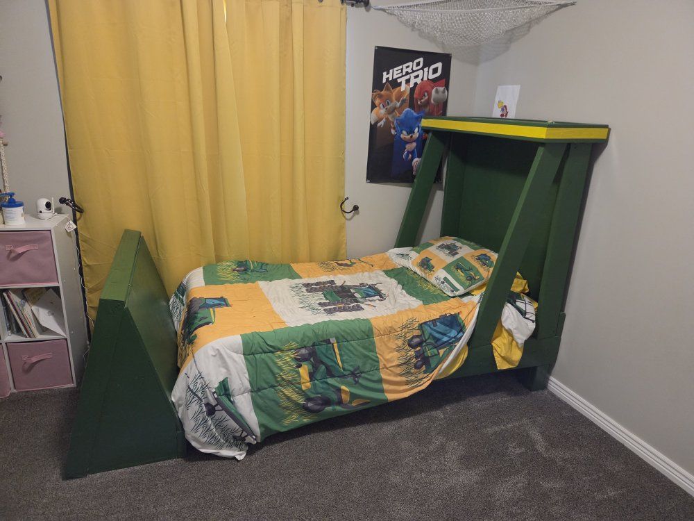 tractor bed - twin