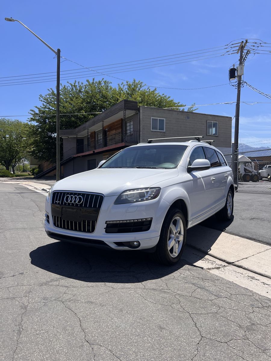 2015 Audi Q7 3.0T quattro Premium