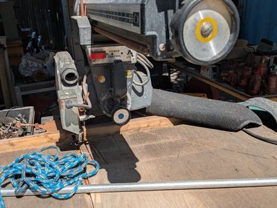 Craftsman Radial Arm Saw - Vintage Power Tool for Woodworking