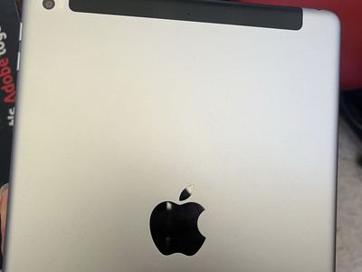 Apple iPad (6th Generation) Silver.cellular +wifi