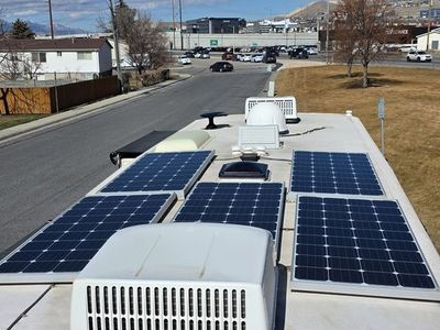 2012 Heartland Landmark Rushmore 40FT 5th Wheel – Off Grid Ready, Solar, Generator, Full Body Paint