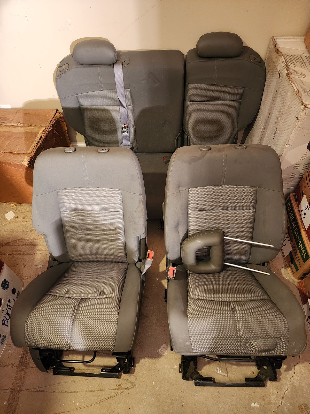 2006 Chrysler PT Cruiser Full 4pc Seat Set Cloth Grey Seats Gray Jeep Off-Road