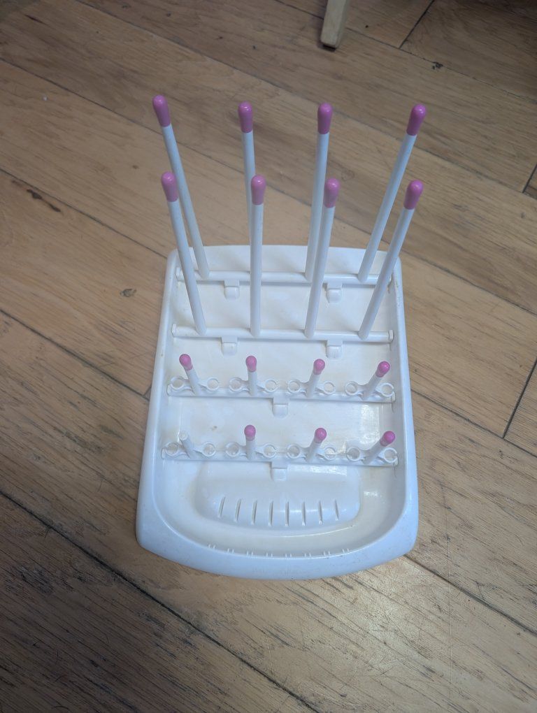 Baby Bottle Drying Rack White and Pink
