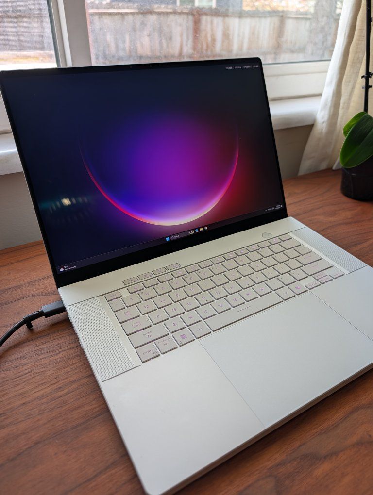 ASUS ROG Zephyrus G16