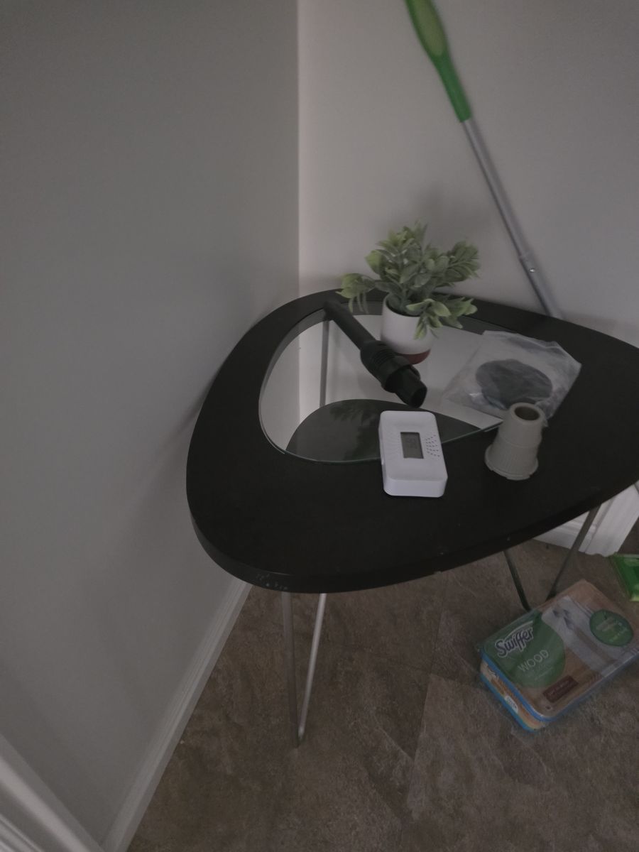 Main image 2
