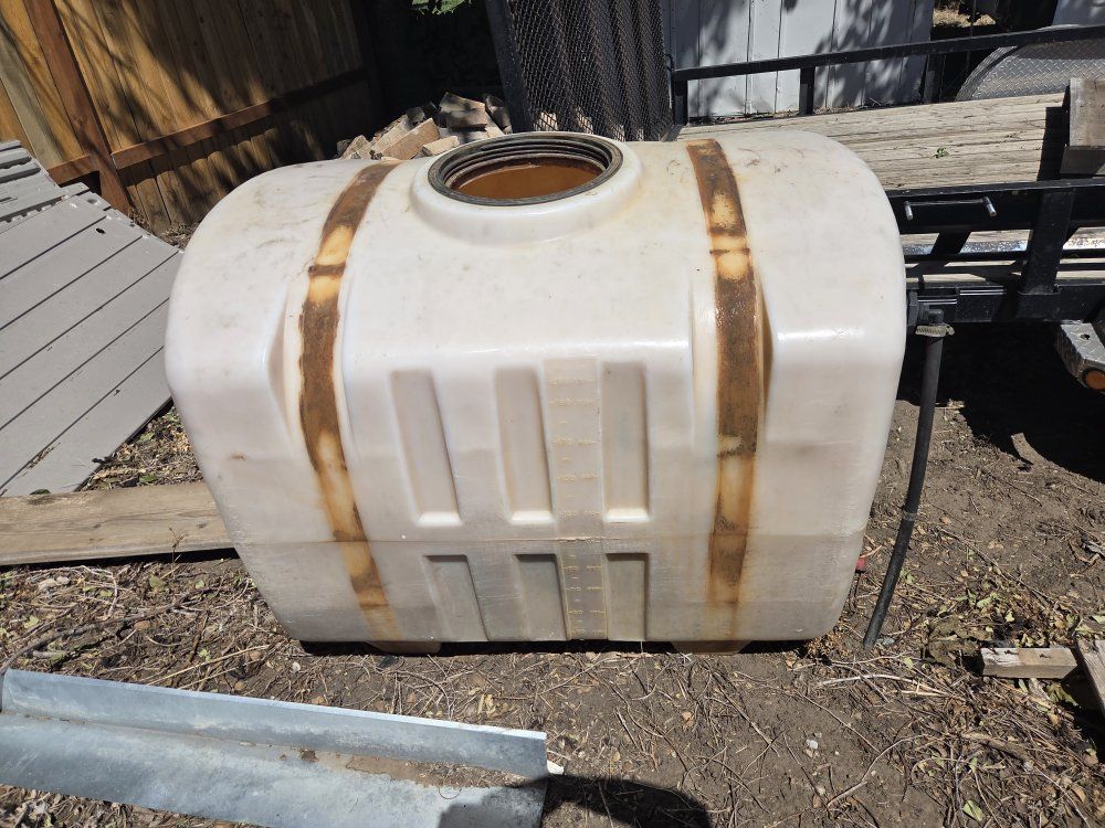 Main image 4