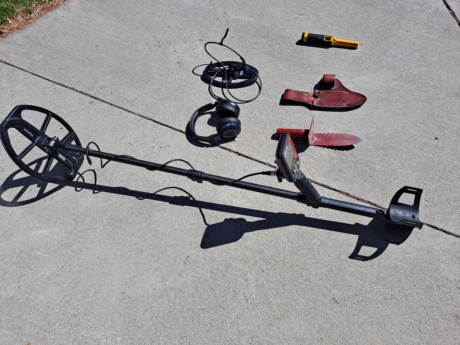 Nokta Triple Score Metal Detector Package