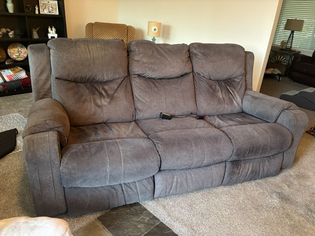 Main image 3