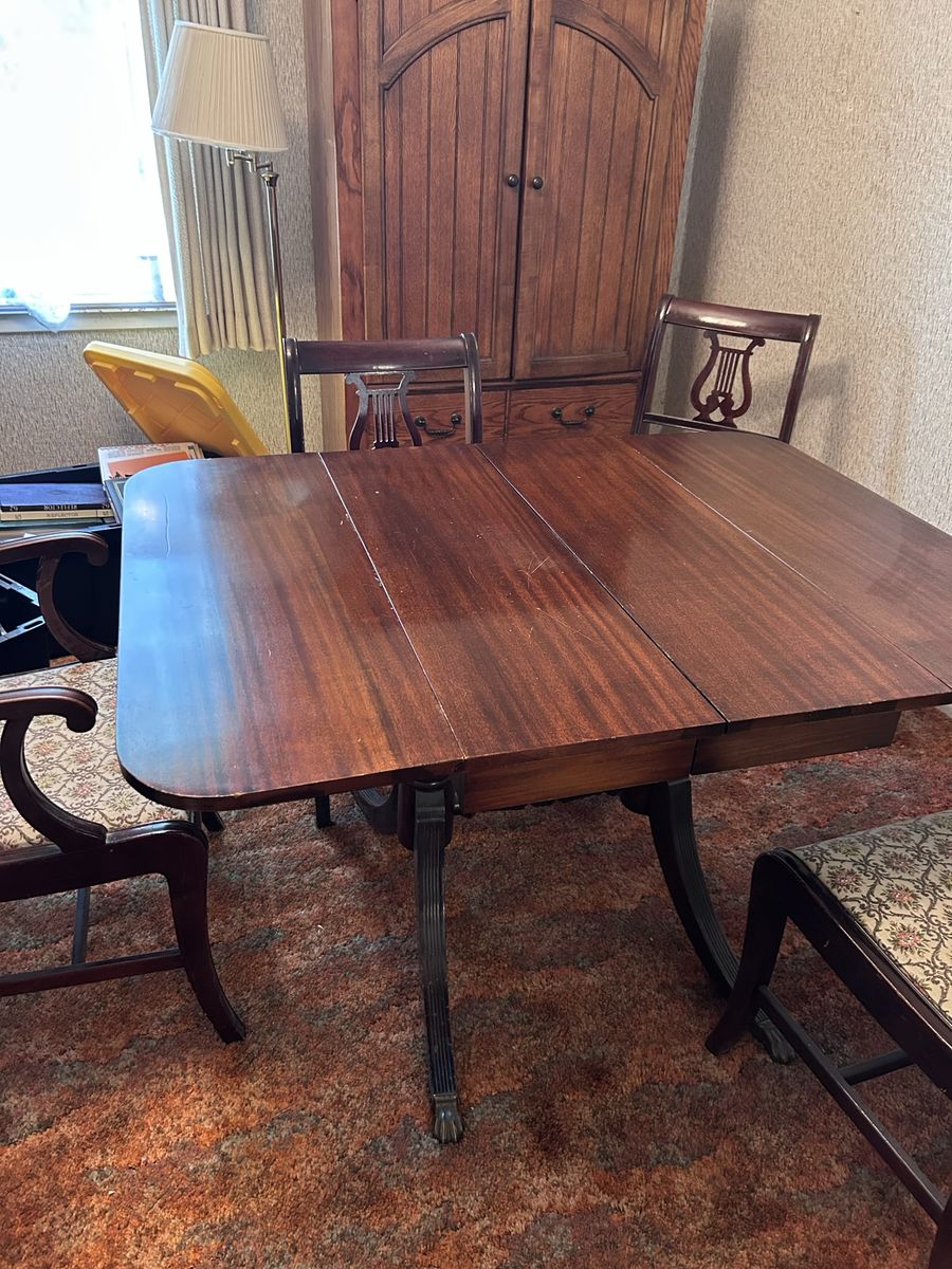 Vintage 1951 Brandt Furniture Company Duncan Phyfe Dining Table
