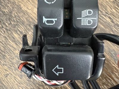 Used Motorcycle Handlebar Switch Assembly Horn Turn Signal High Beam