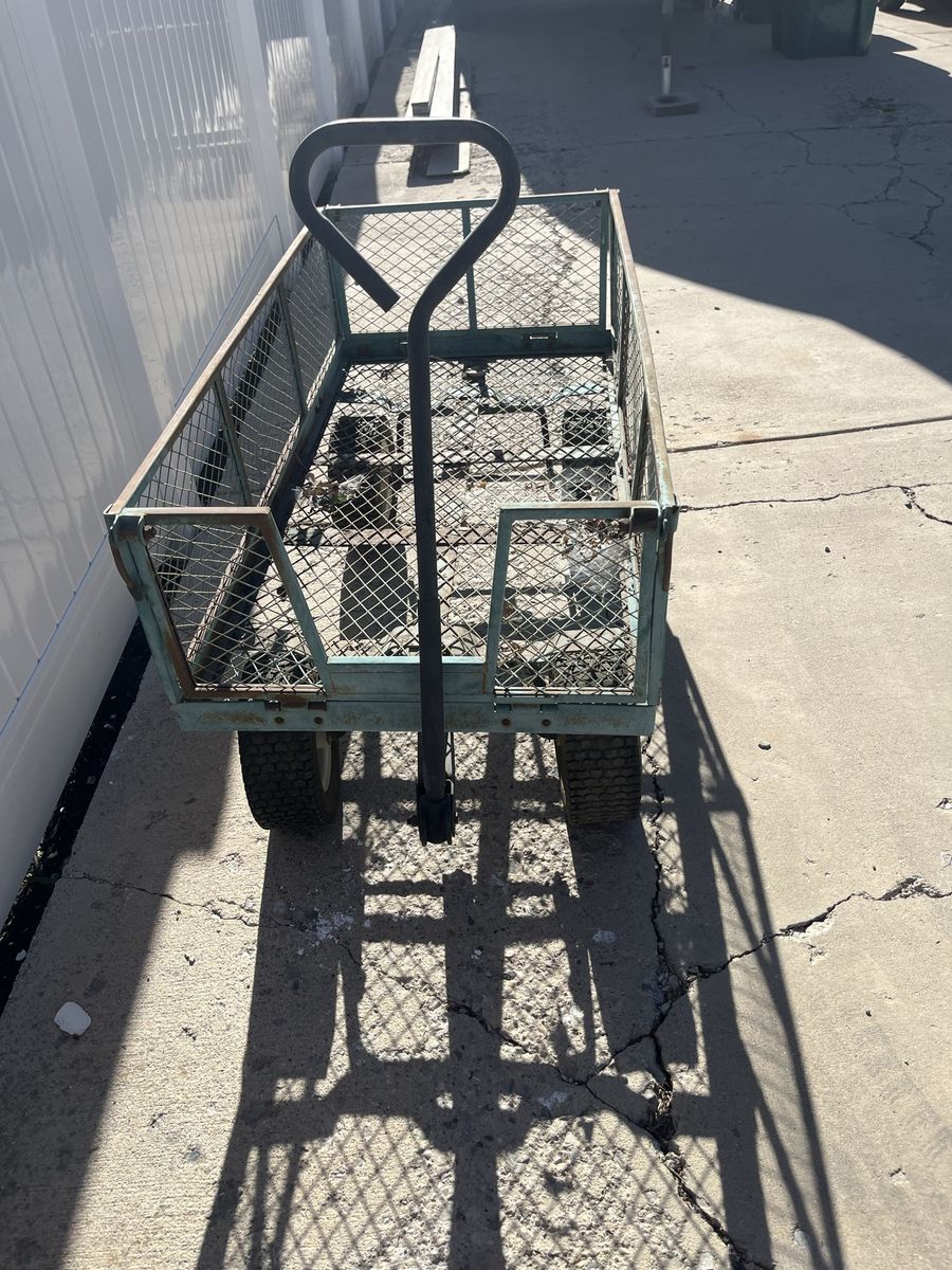 Garden wagon