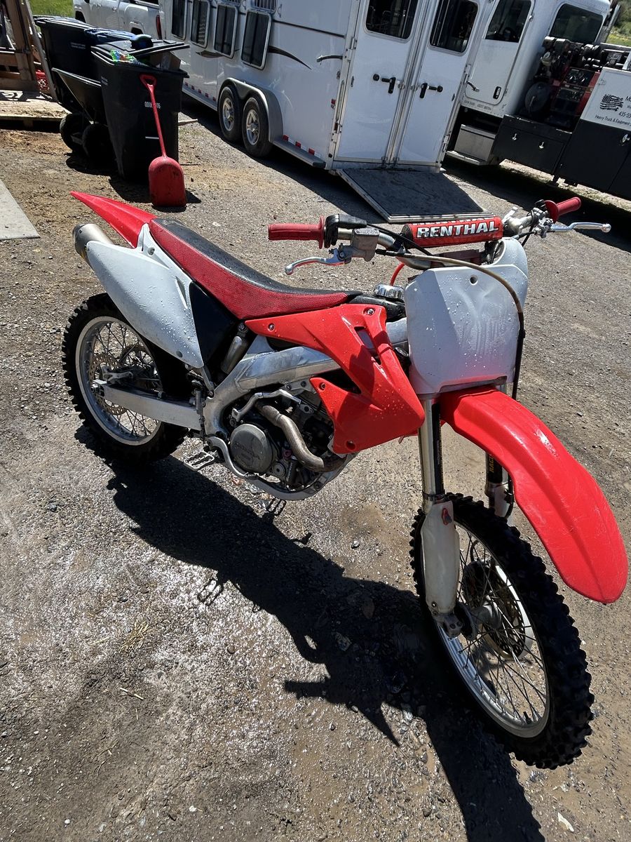 2003 Honda crf450r *read listing*