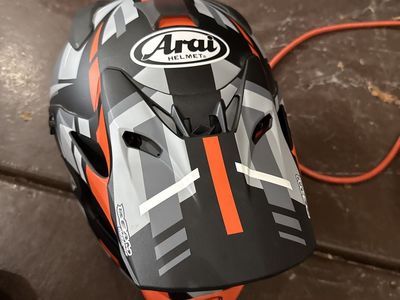 Arai MX-V Dirt Bike Helmet - Gray/Orange/Black, Full Face and goggles